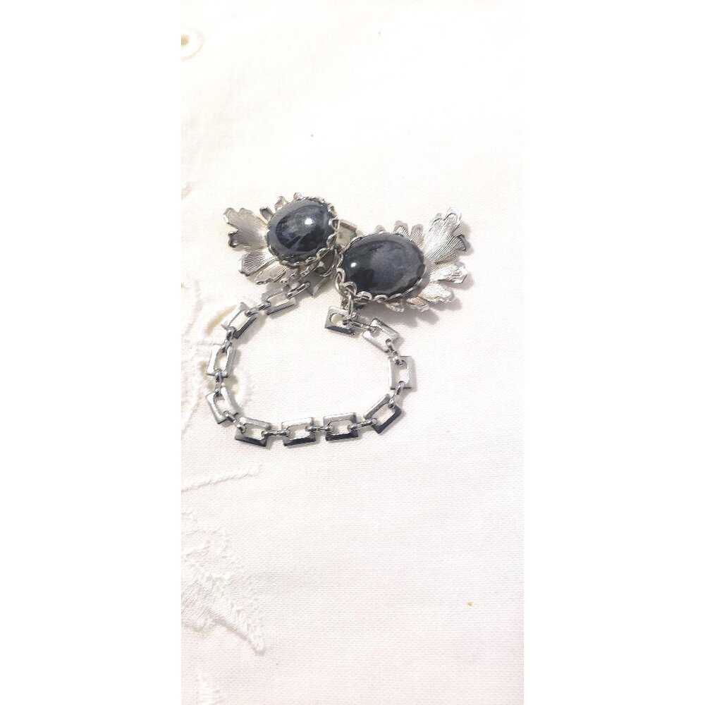 Vintage Silver Tone Sweater Clip: Black Stone Flower Guard